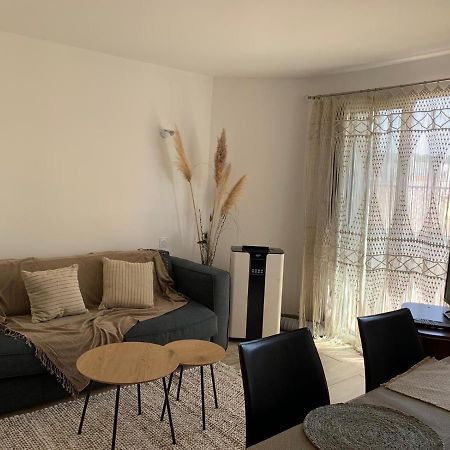 Bel Appartement Sur Le Port Du Brusc Avec Sa Place De Parking Privative. Сис-Фур-Ле-Пляж Экстерьер фото